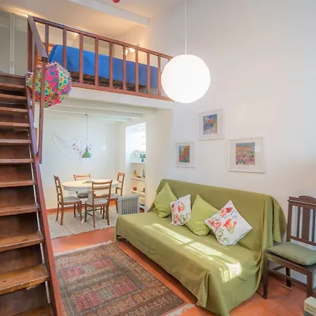 Comfort By The Palace Of Ajuda *